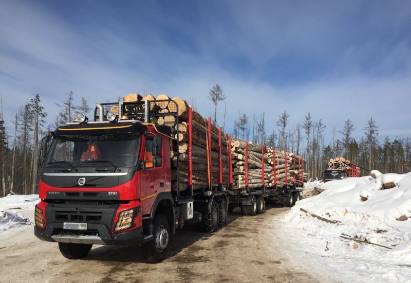 Volvo FH лесовоз
