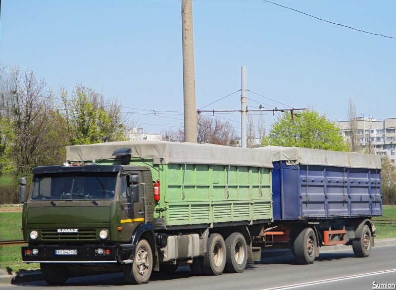 КАМАЗ 53212 зерновоз с прицепом