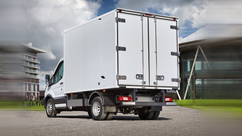 Ford Transit промтоварный фургон