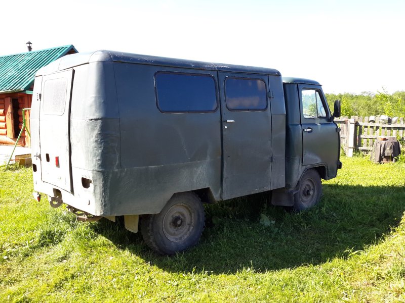 УАЗ Буханка 3303