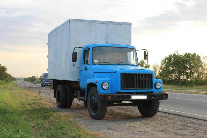 ГАЗ-3307 грузовой бортовой