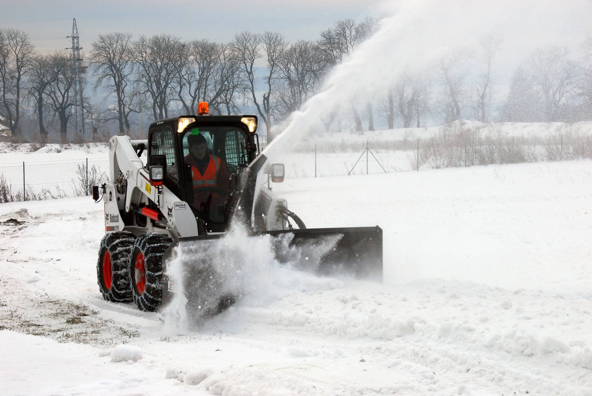 Шнекороторный снегоочиститель Bobcat