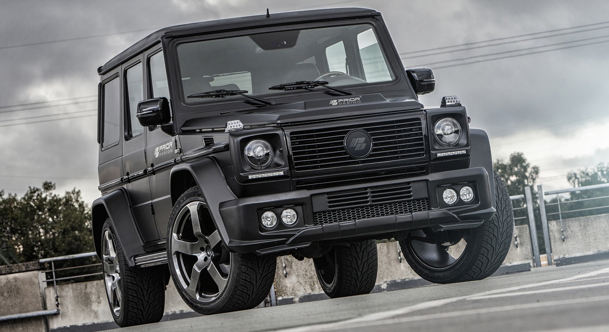 Tik tak гелик. Мерседес Бенц Гелендваген. Mercedes-Benz w463. Mercedes g class w463. Mercedes-Benz g300.