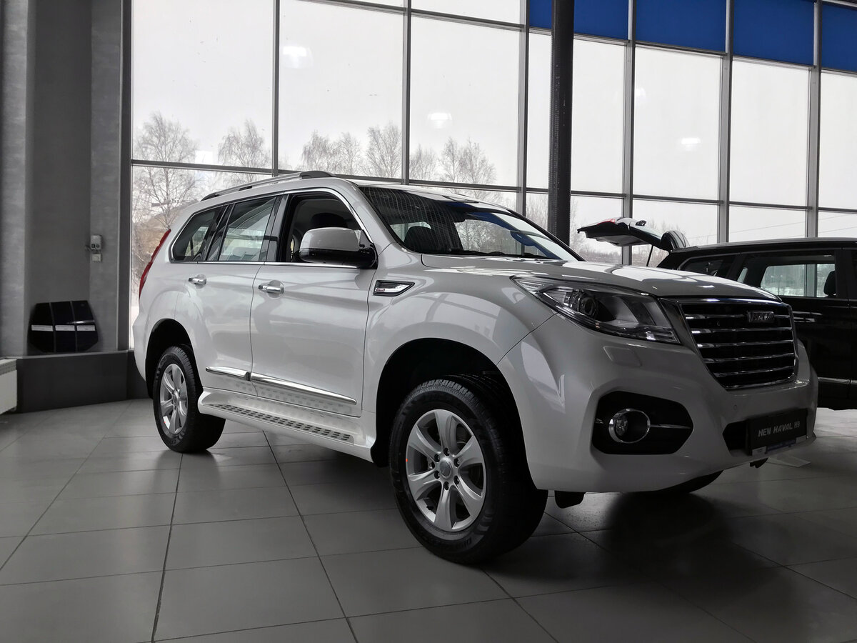 Haval отзывы владельцев. Хавал н9 белый. Хавэйл h9 белый 2022. Haval h9 White. Haval h9 2022 белый.