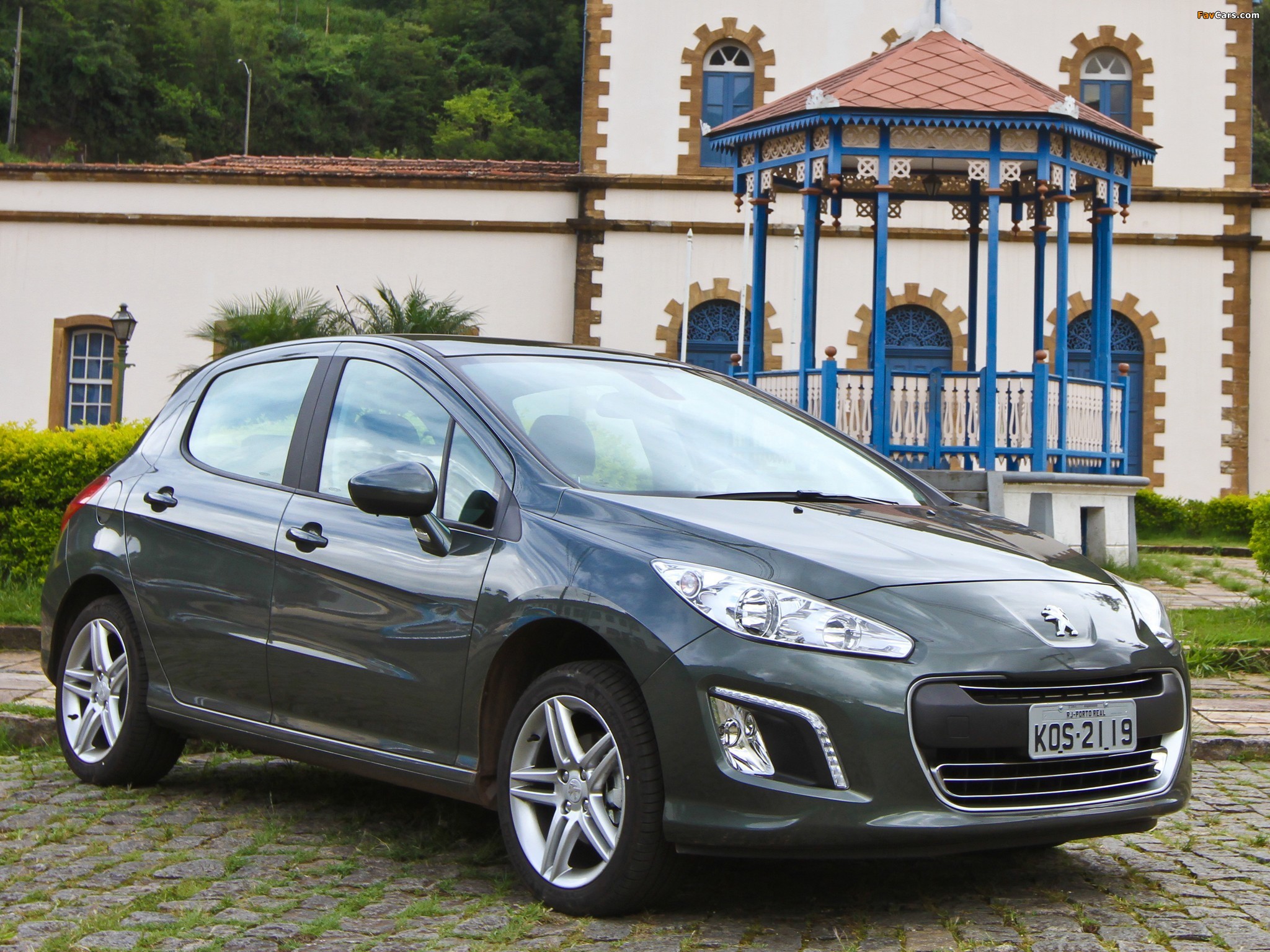 Peugeot 308 2007 года