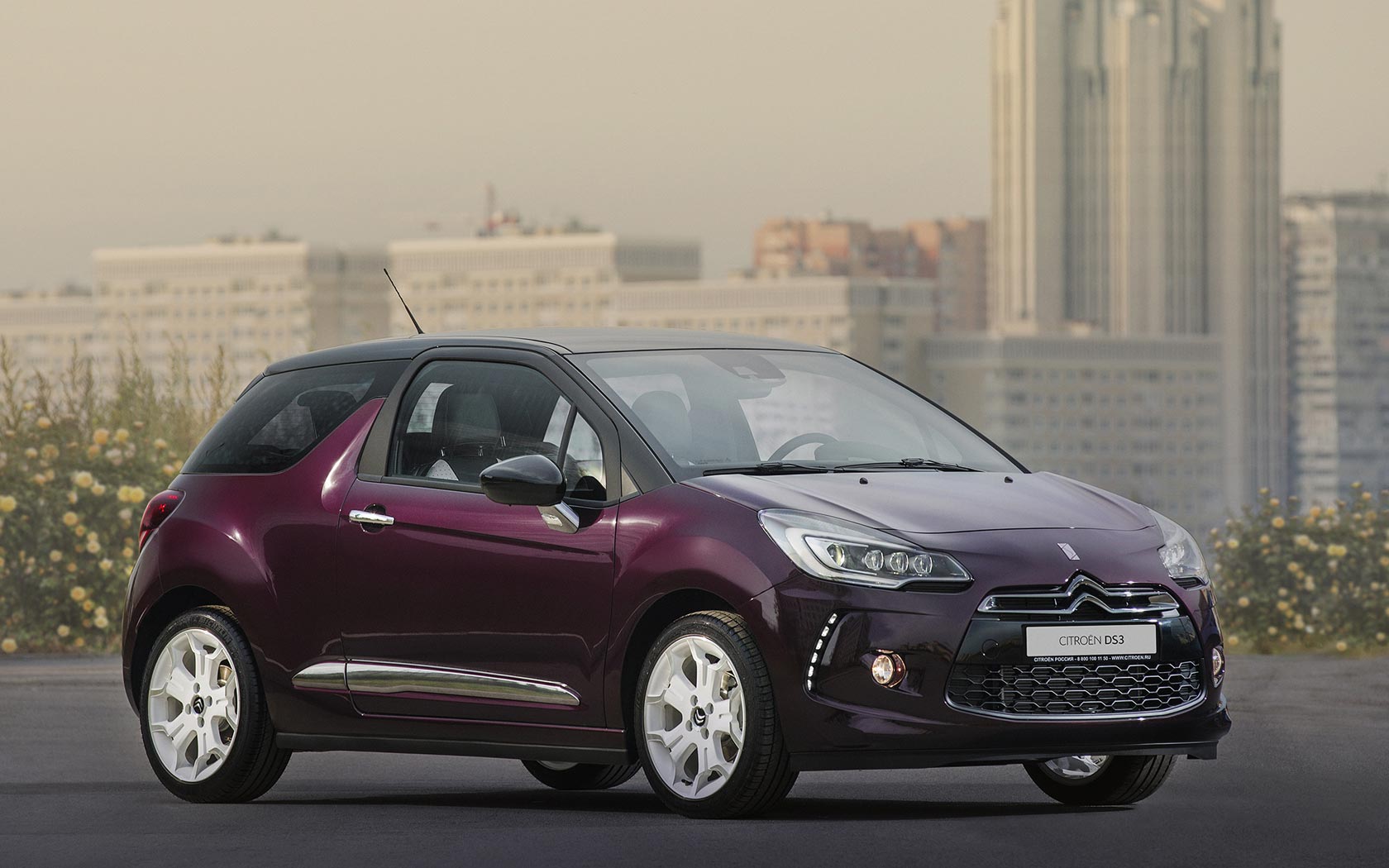 Км ситроен. Citroen ds3 2022. Citroen ds3 2023. Новый Citroen ds3 2022. Ситроен 3 дверный.