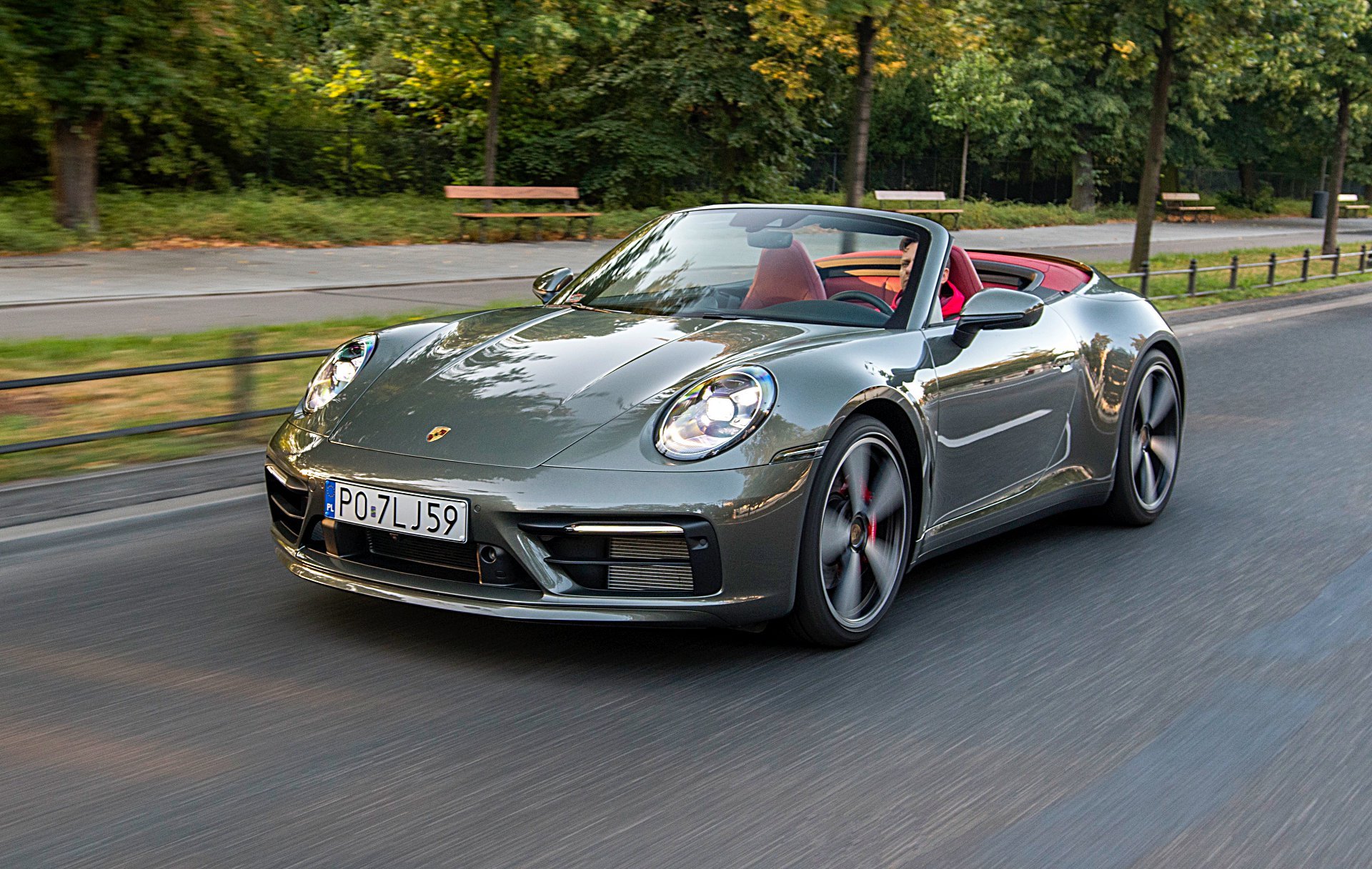 Porsche 911 Carrera 4s Cabriolet Yellow