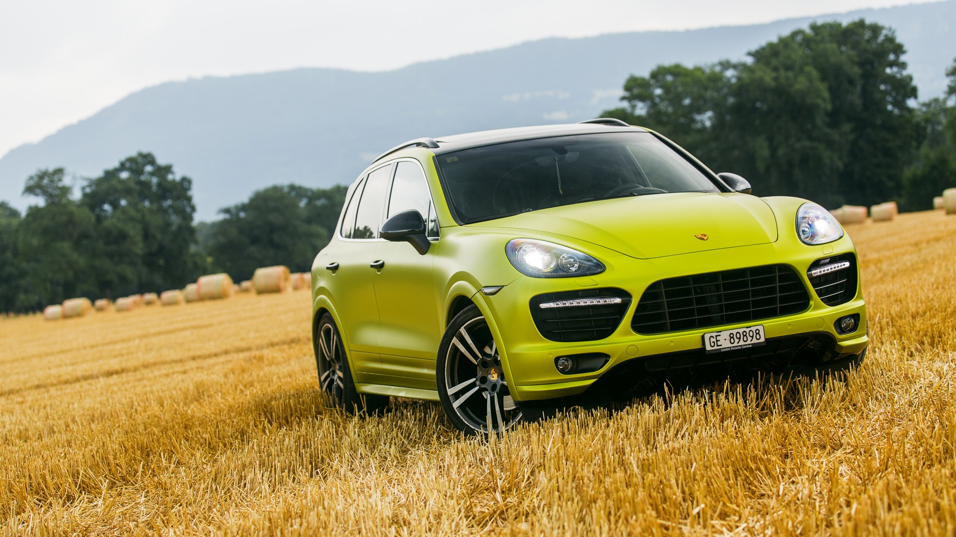 Porsche cayenne gts