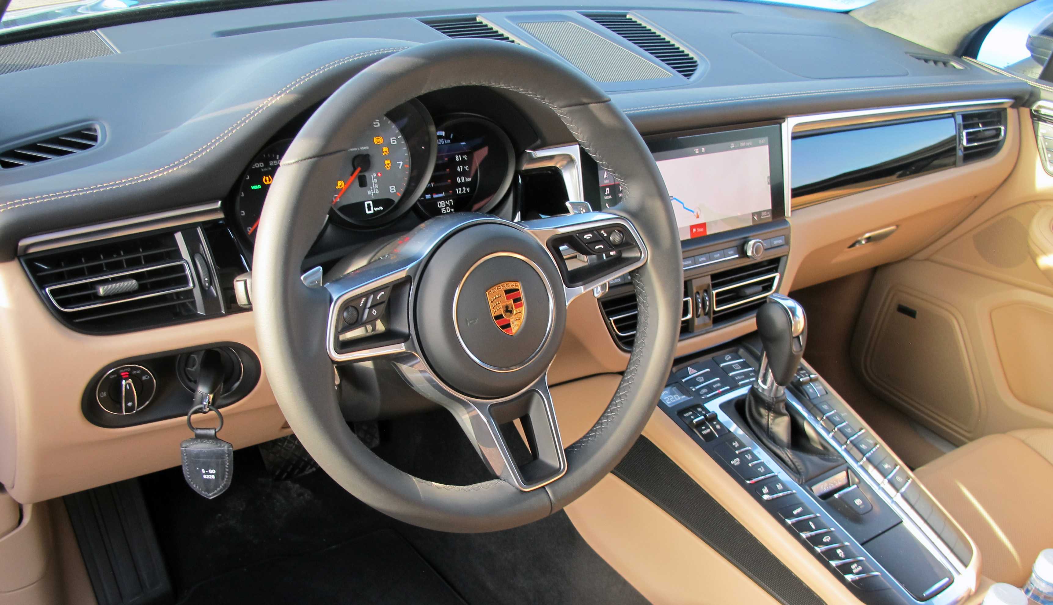 Porsche Macan 2020 Interior