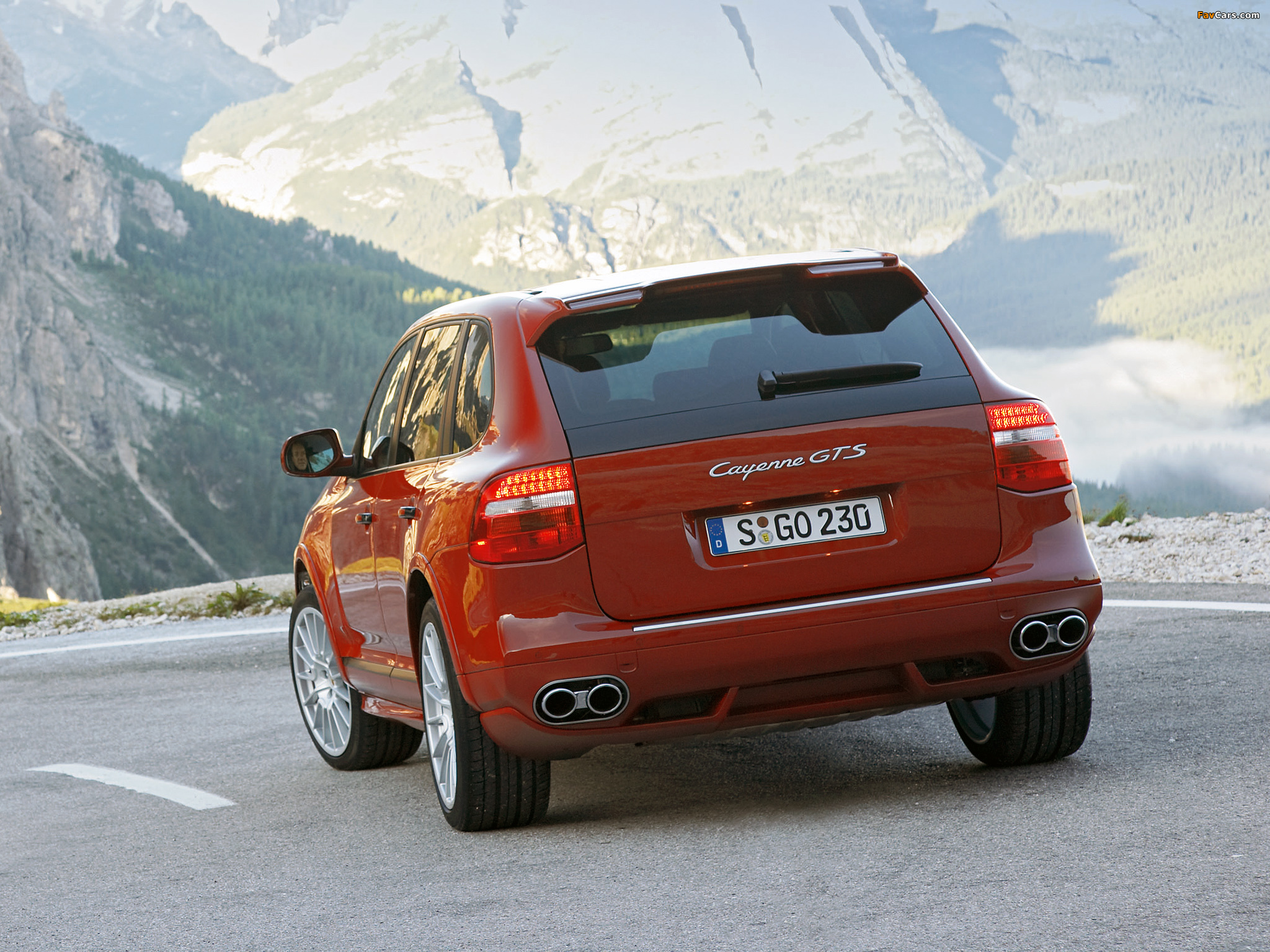 Porsche Cayenne GTS 2008 черный