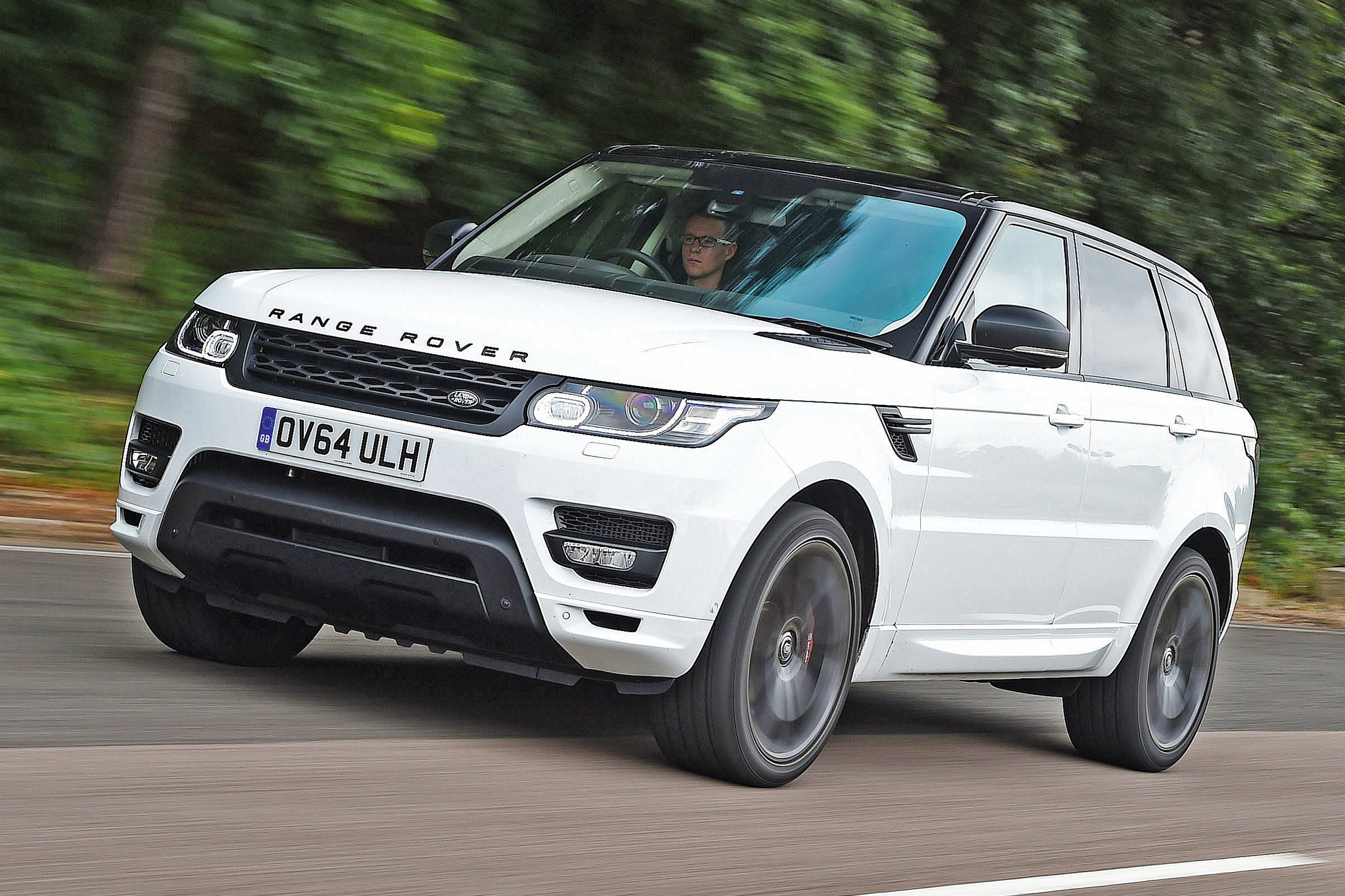 Range rover sport 2016. Range Rover Sport 2016 белый. Рендж Ровер спорт 2016 года. Land Rover range Rover Sport 2016.