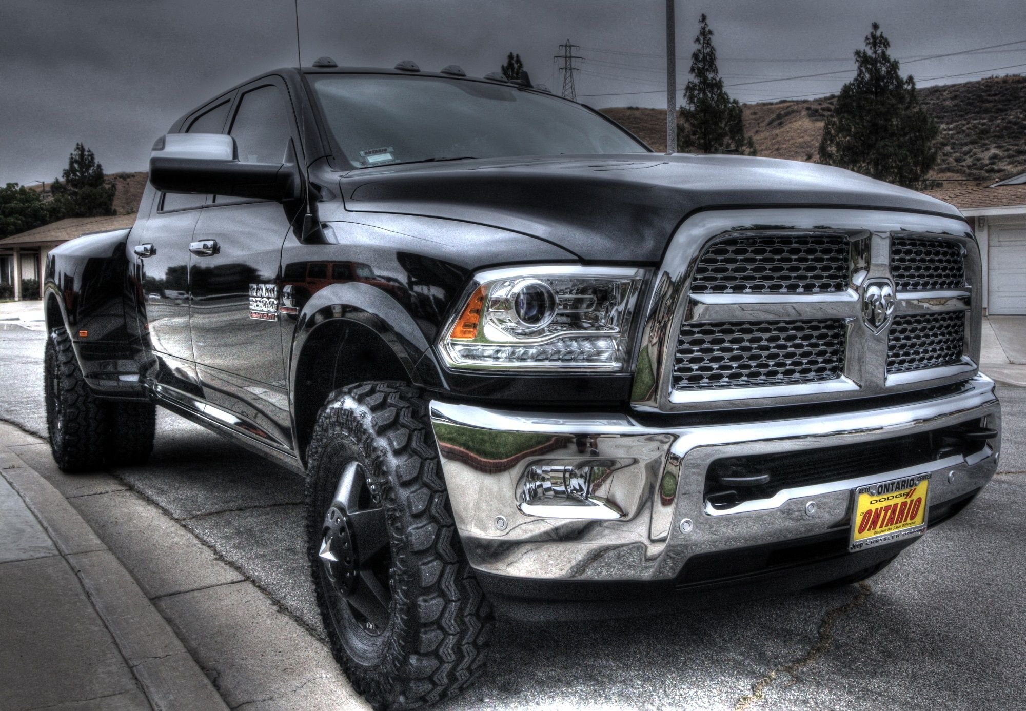 Додж рам 3500 дизель. Dodge Ram 3500. Dodge Ram 3500 2016. Додж Ram 3500. Пикап Додж Ram 3500.