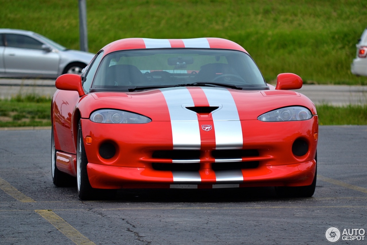 Dodge Viper значок