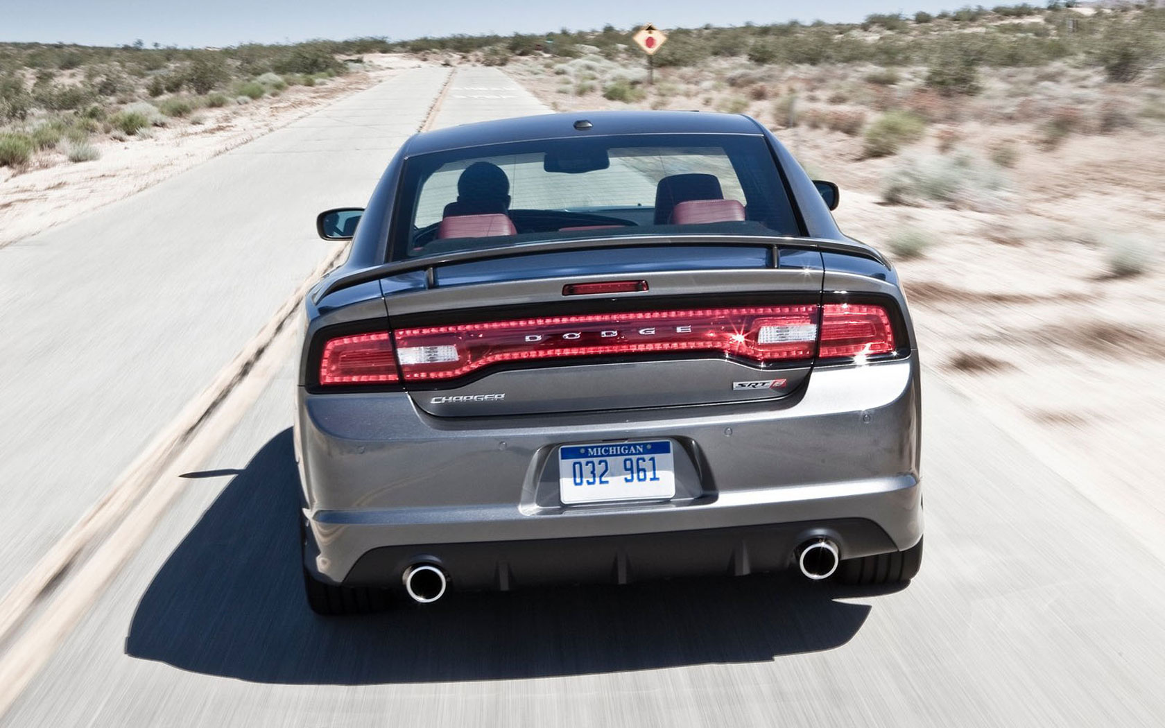 dodge charger srt 8