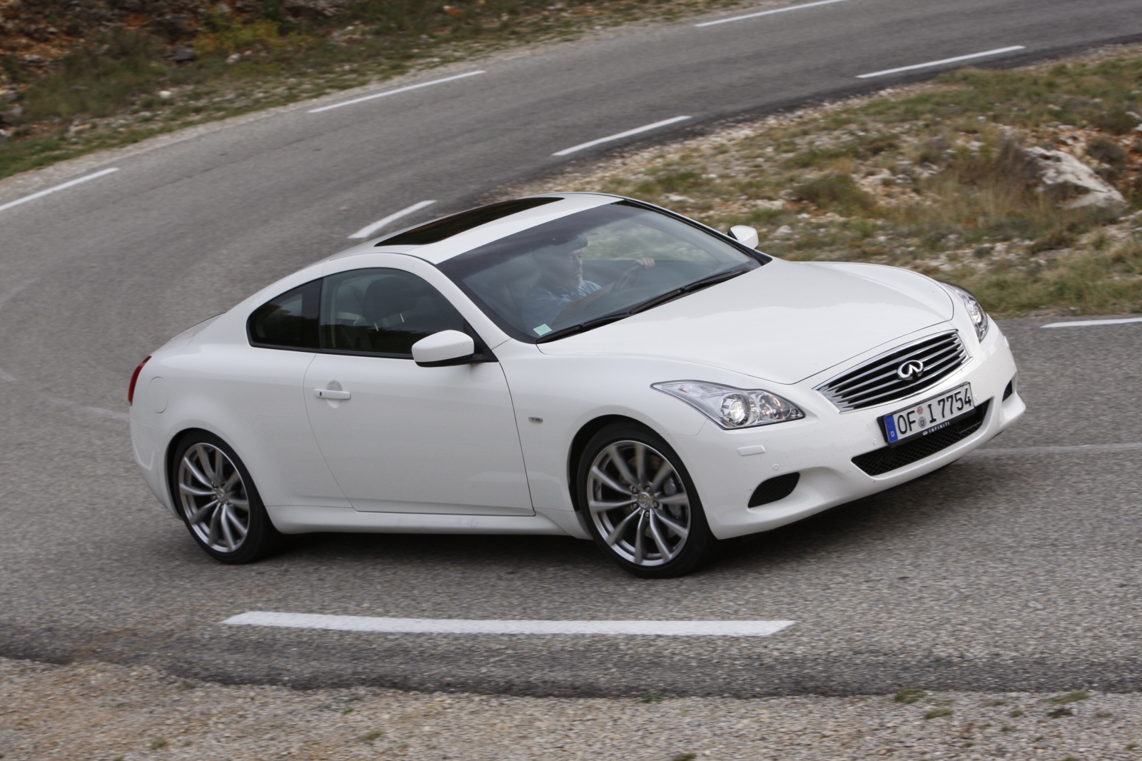 Infiniti g37 Coupe Sport