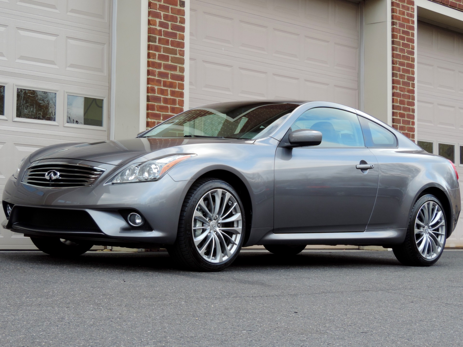 Infiniti g37 Coupe Sport