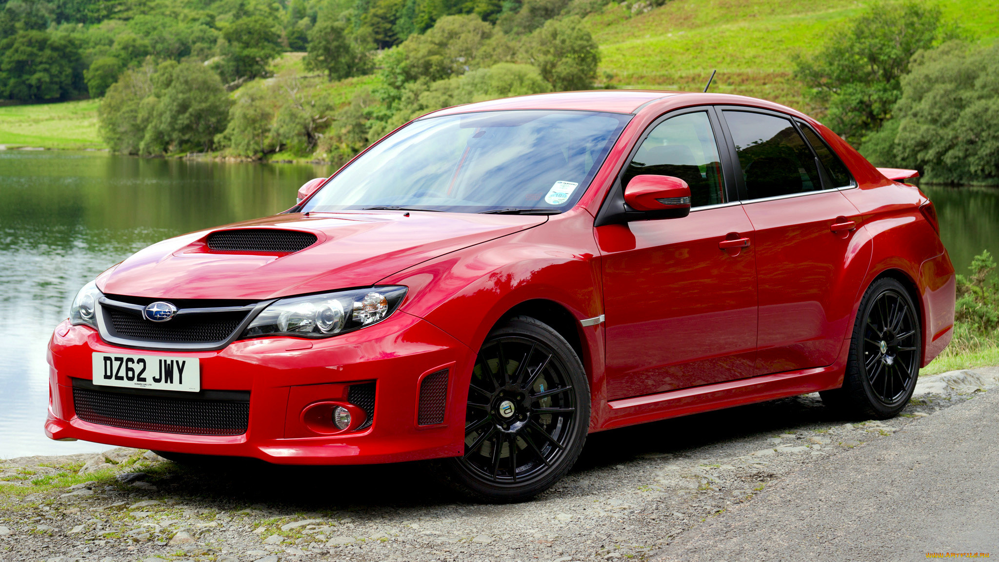 Subaru Impreza WRX STI 2006 красный