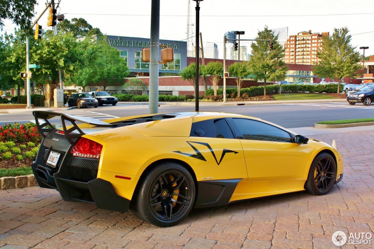 Lamborghini Murcielago lp670 4