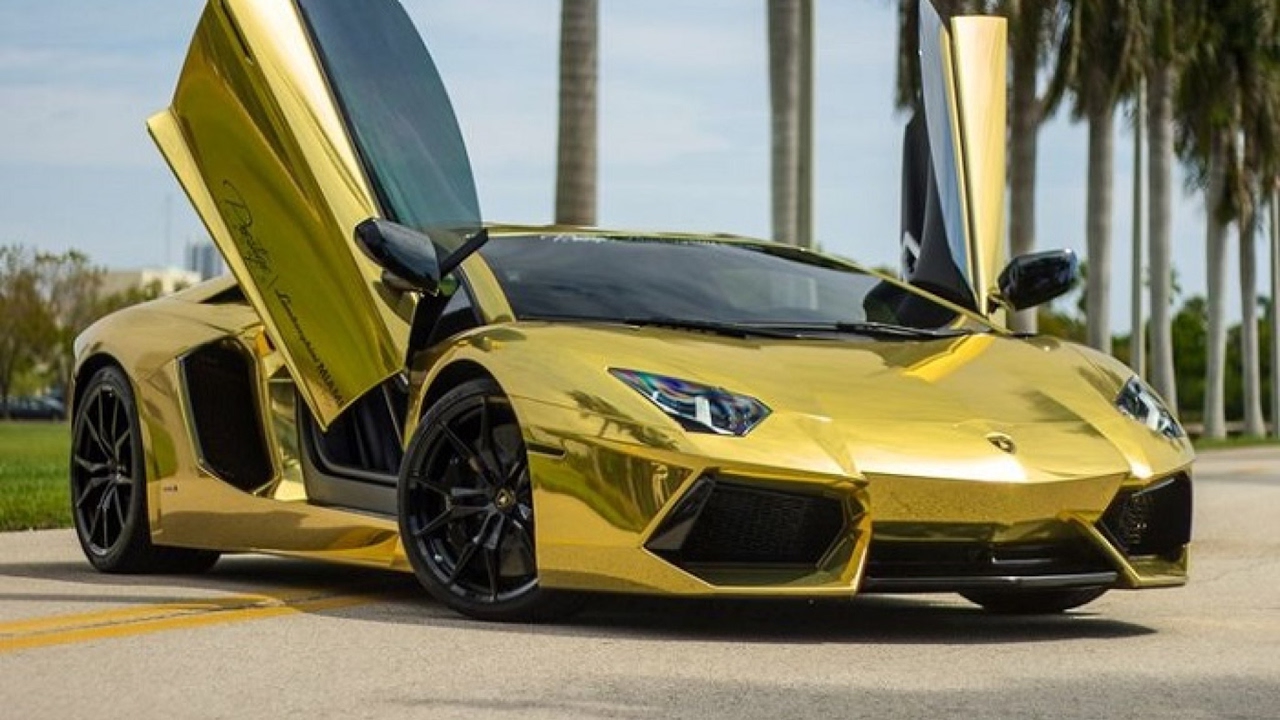 Lamborghini Aventador s Золотая