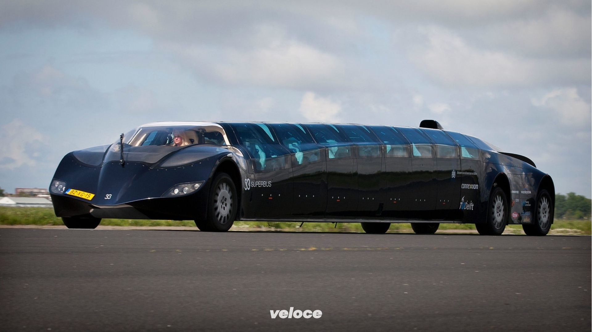 Автобус Wubbo Superbus