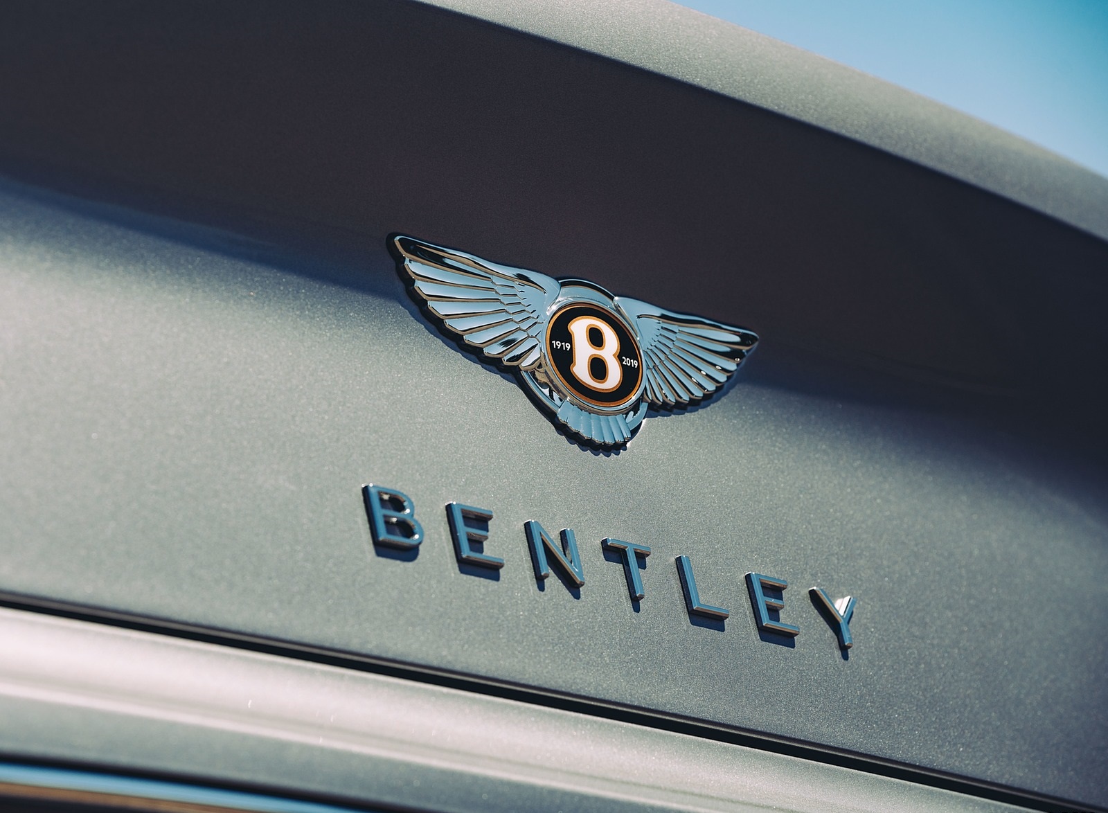 Bentley автомобиль логотип