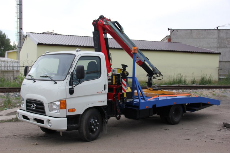 Hyundai Mighty с КМУ Fassi