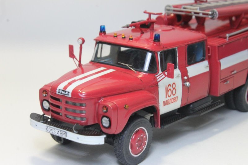 Масштабная модель ЗИЛ 133 пожарный