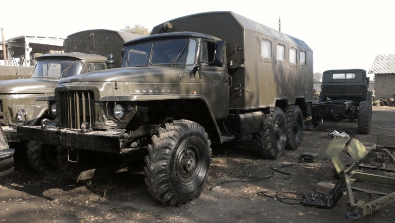 Урал-4320 грузовой автомобиль кунг