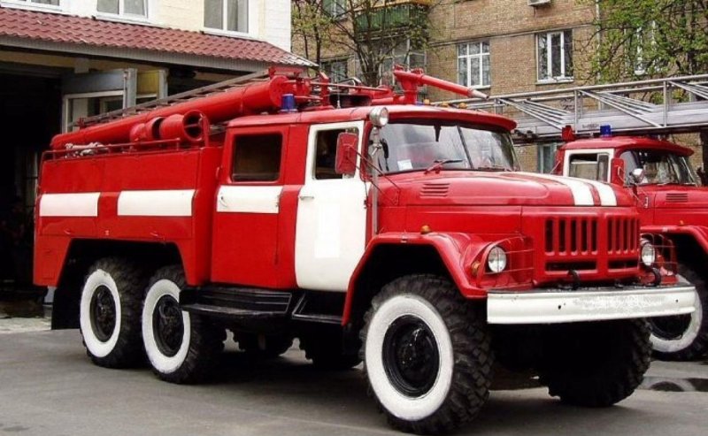 Пожарная машина АЦ -4-40 ЗИЛ 43 31 12