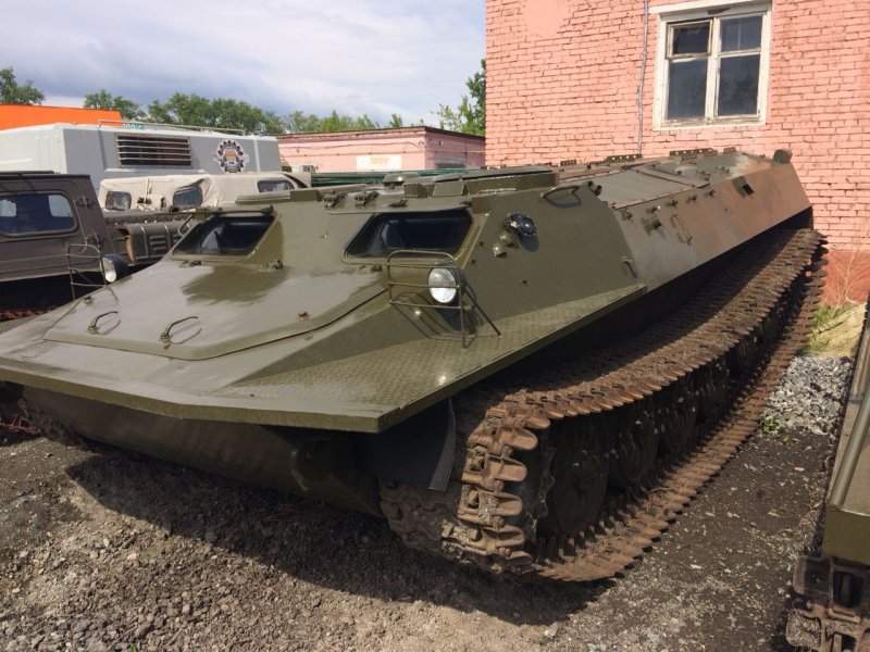 Тягач гусеничный ТГМ-126 МТЛБУ