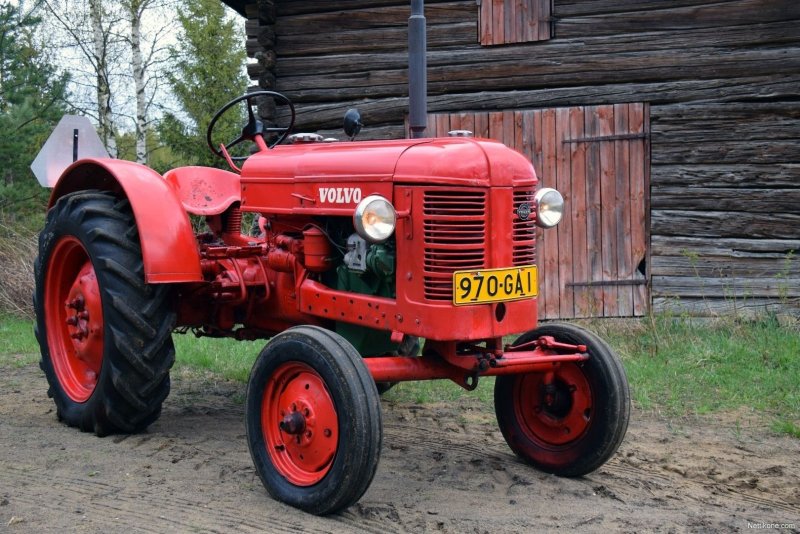 Трактор Вольво ВМ 814