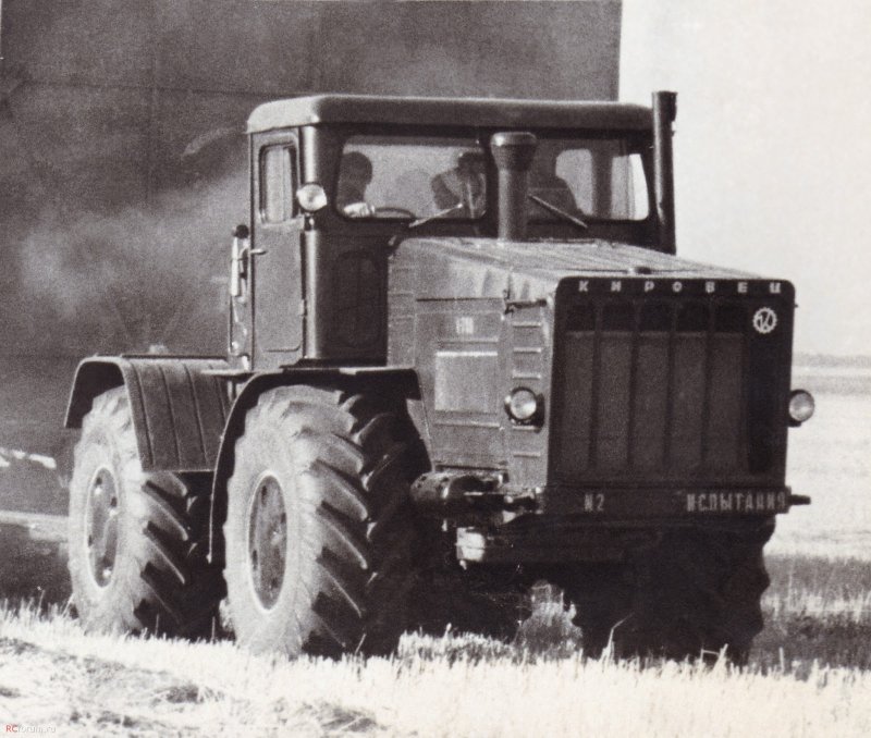 К700 Кировец трактор