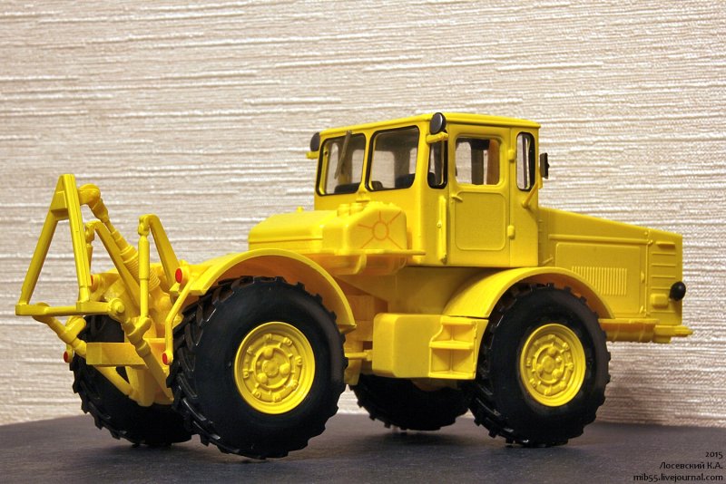 К700 Кировец трактор ушатанный