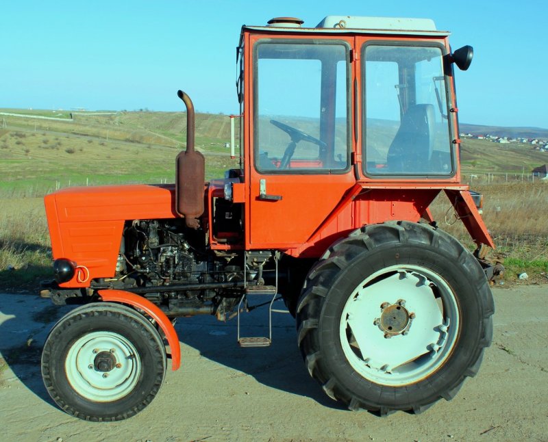 Трактор Владимирец т-30