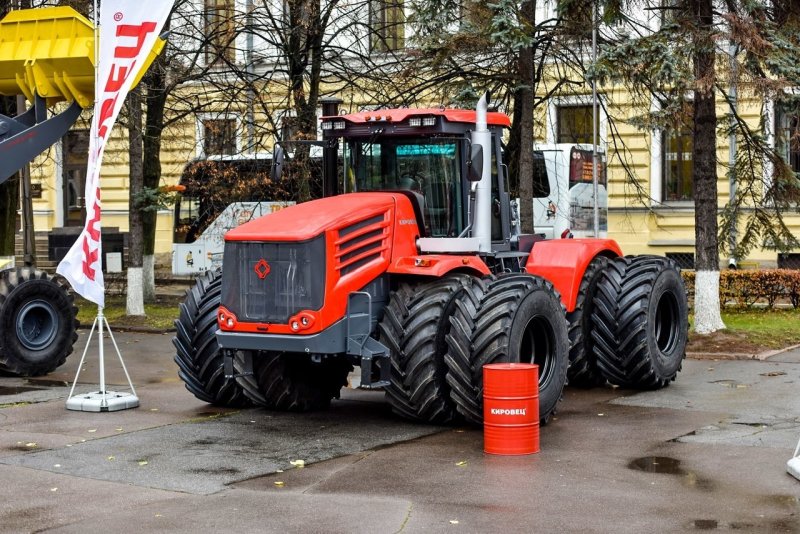 Трактор Кировец к-424