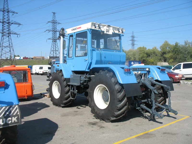 Трактор т150 ХТЗ 17221 242к