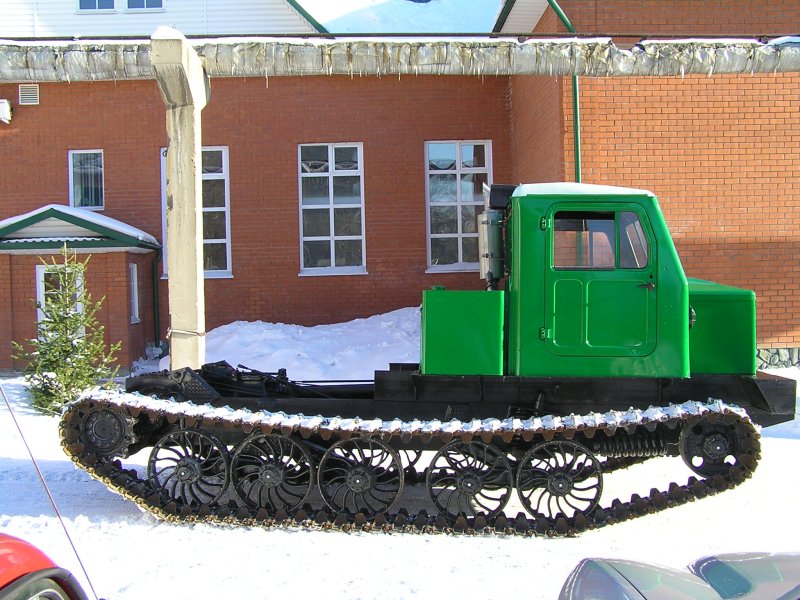 Трелевочный трактор ТТ-4-02