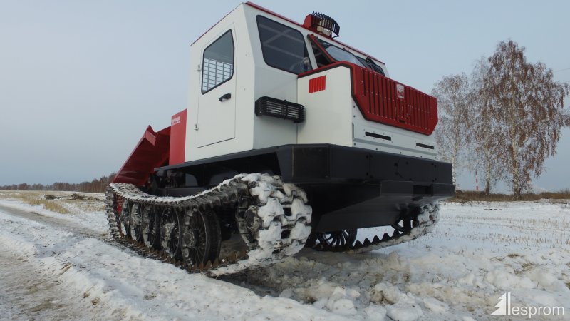 Гусеничный трактор ТТ-4