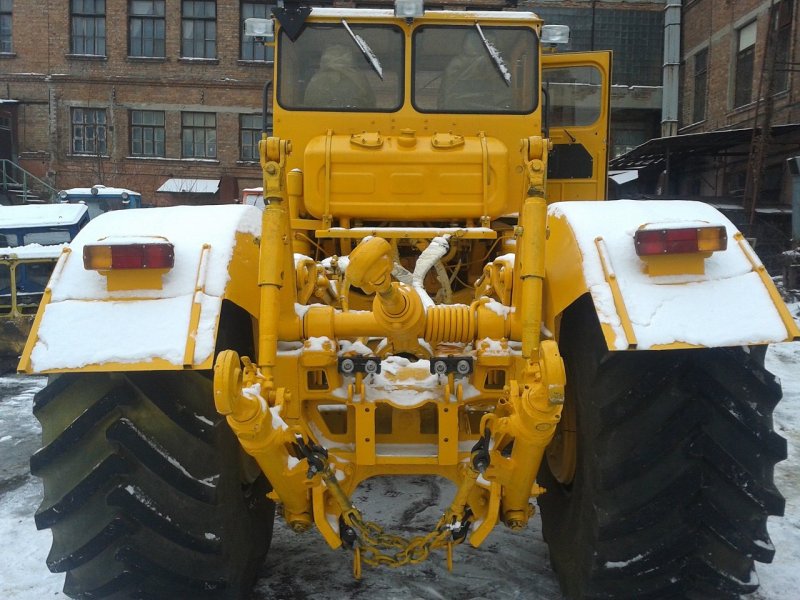К700 Кировец трактор