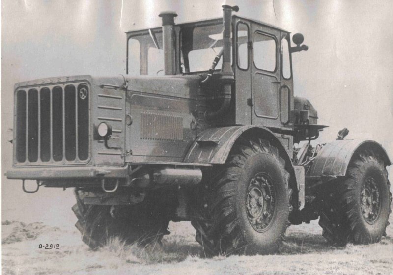 К-700 трактор