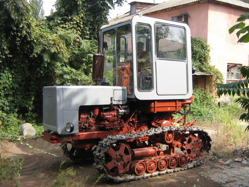 Трактор молдаван т 70