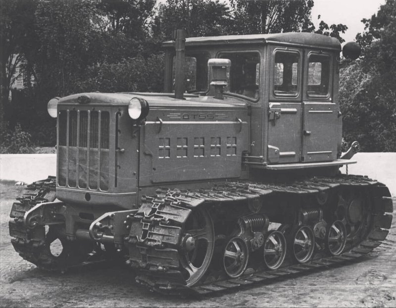 ДТ-55 трактор