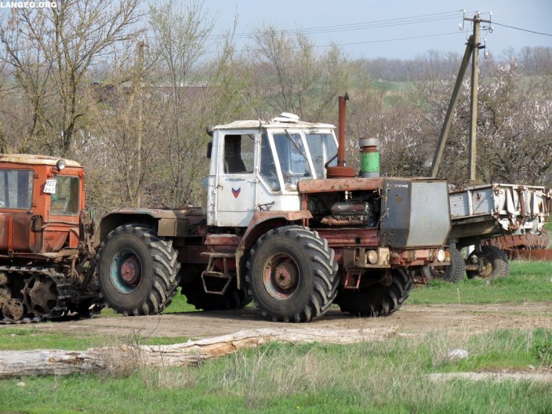 Т-150к трактор