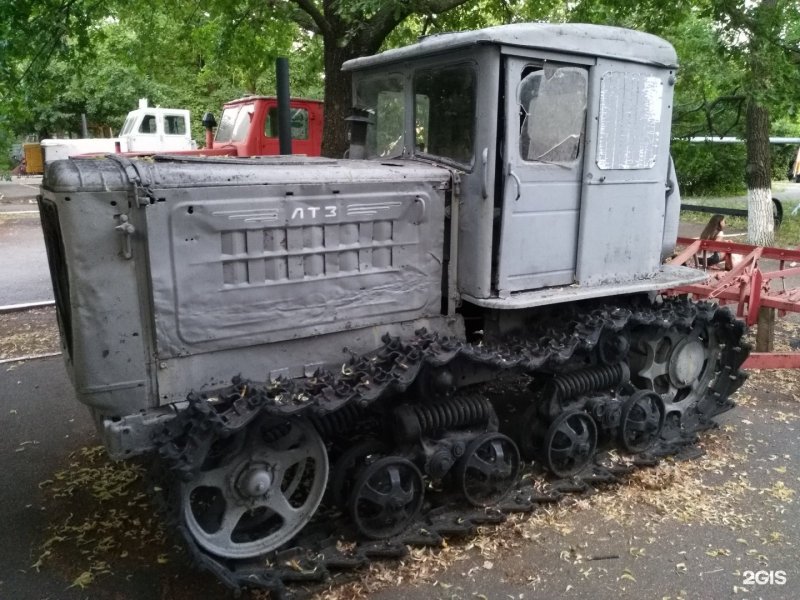 Т-74 гусеничный трактор