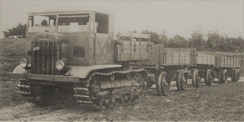 Сталинец-2 артиллерийский тягач