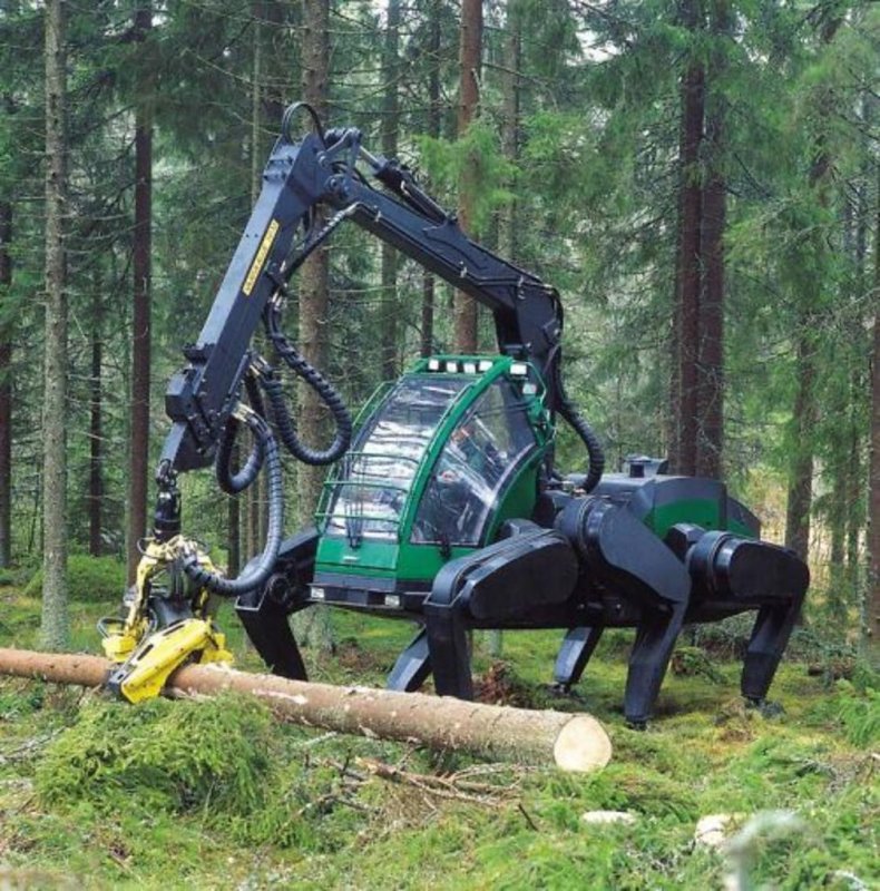 Шагающий харвестер John Deere