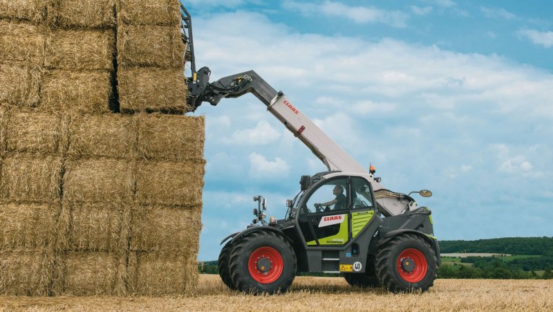 Телескопический погрузчик CLAAS