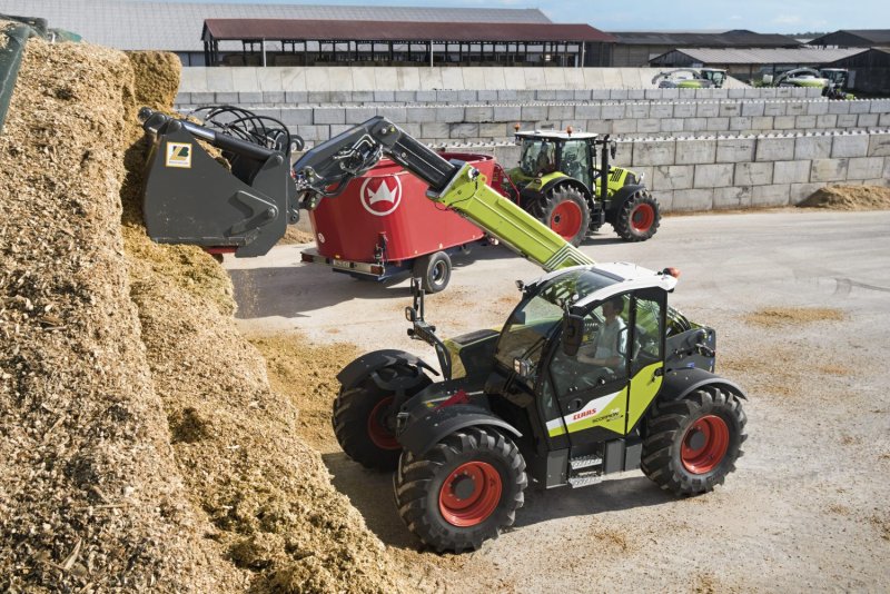 Телескопический погрузчик CLAAS