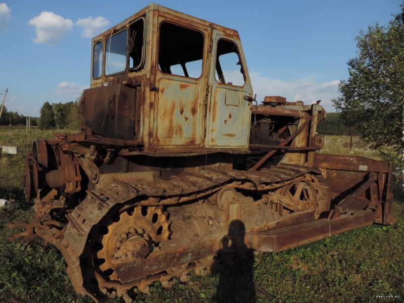 Советский бульдозер т 100