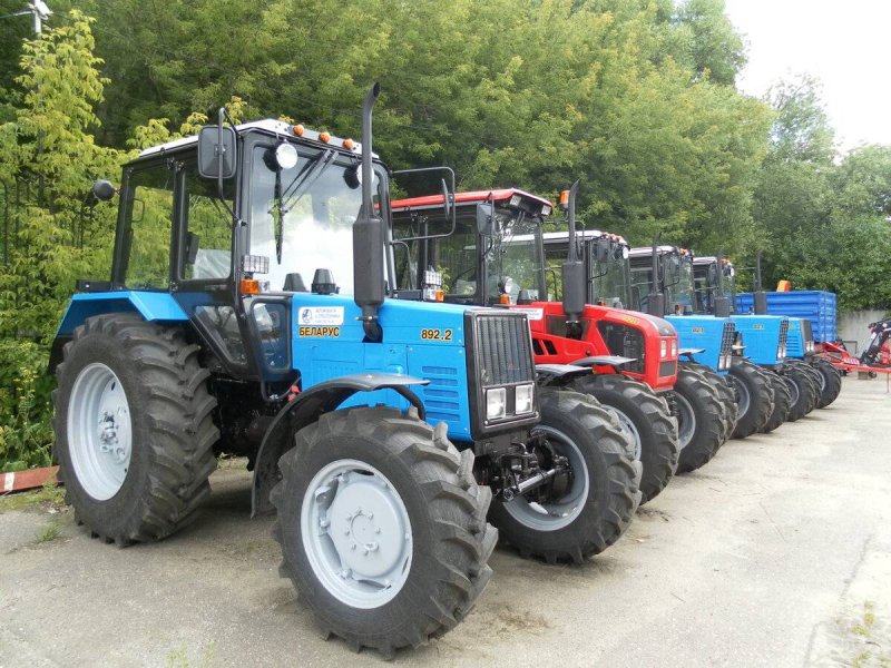 МТЗ 892.2